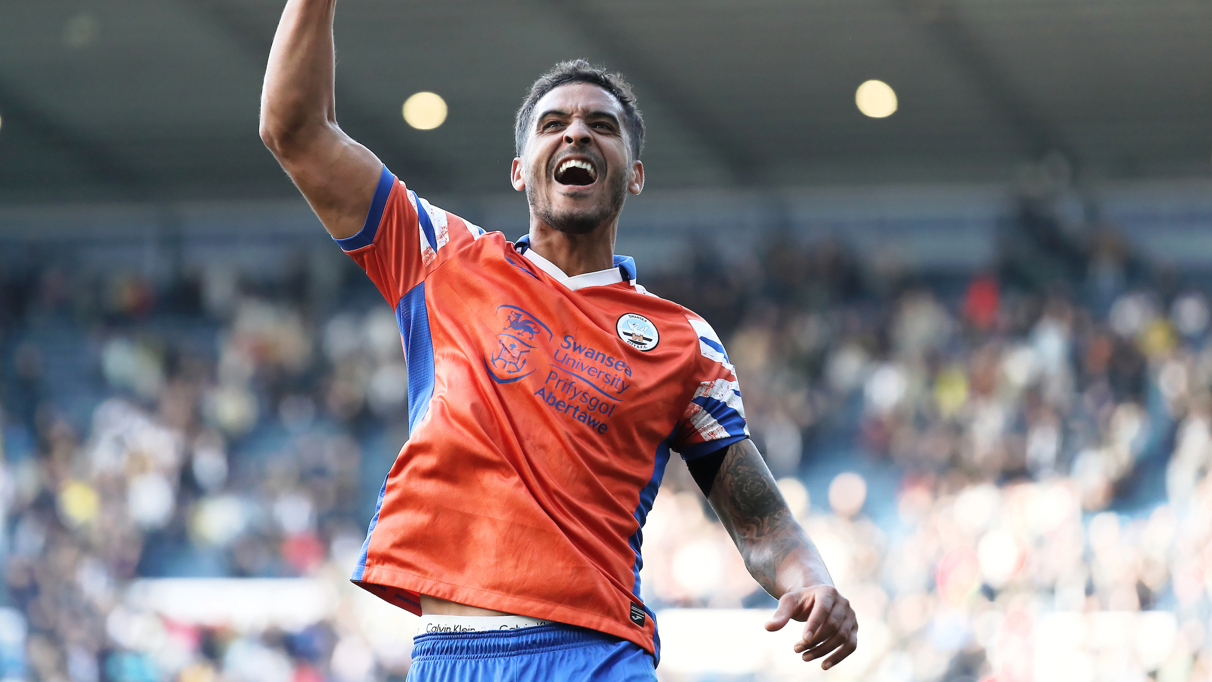 Kyle Naughton signs new oneyear contract with Swansea City Swansea